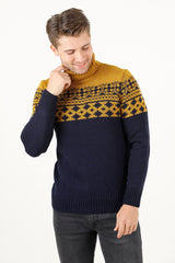 Balıkçı Yaka Jakar Desenli Erkek Triko Kazak