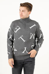 Fermuarlı Dik Yaka Harf Detaylı Erkek Triko Kazak