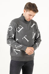 Fermuarlı Dik Yaka Harf Detaylı Erkek Triko Kazak