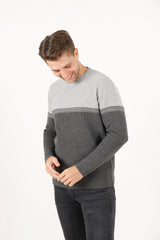 Bisiklet Yaka İki Renkli Erkek Triko Kazak